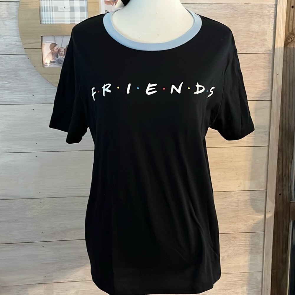 NEW Friends Love Tribe Top L